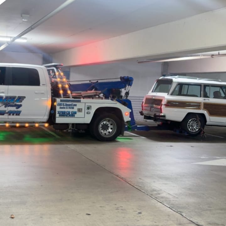 Towing in underground garage 720sq